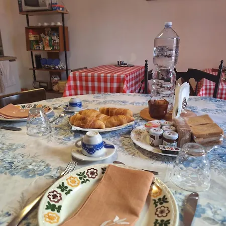 Il Cavalliere Alojamento de Acomodação e Pequeno-almoço 3*